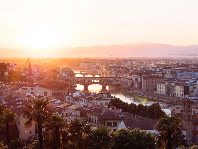 Foto panoramica del centro di Firenze al tramonto