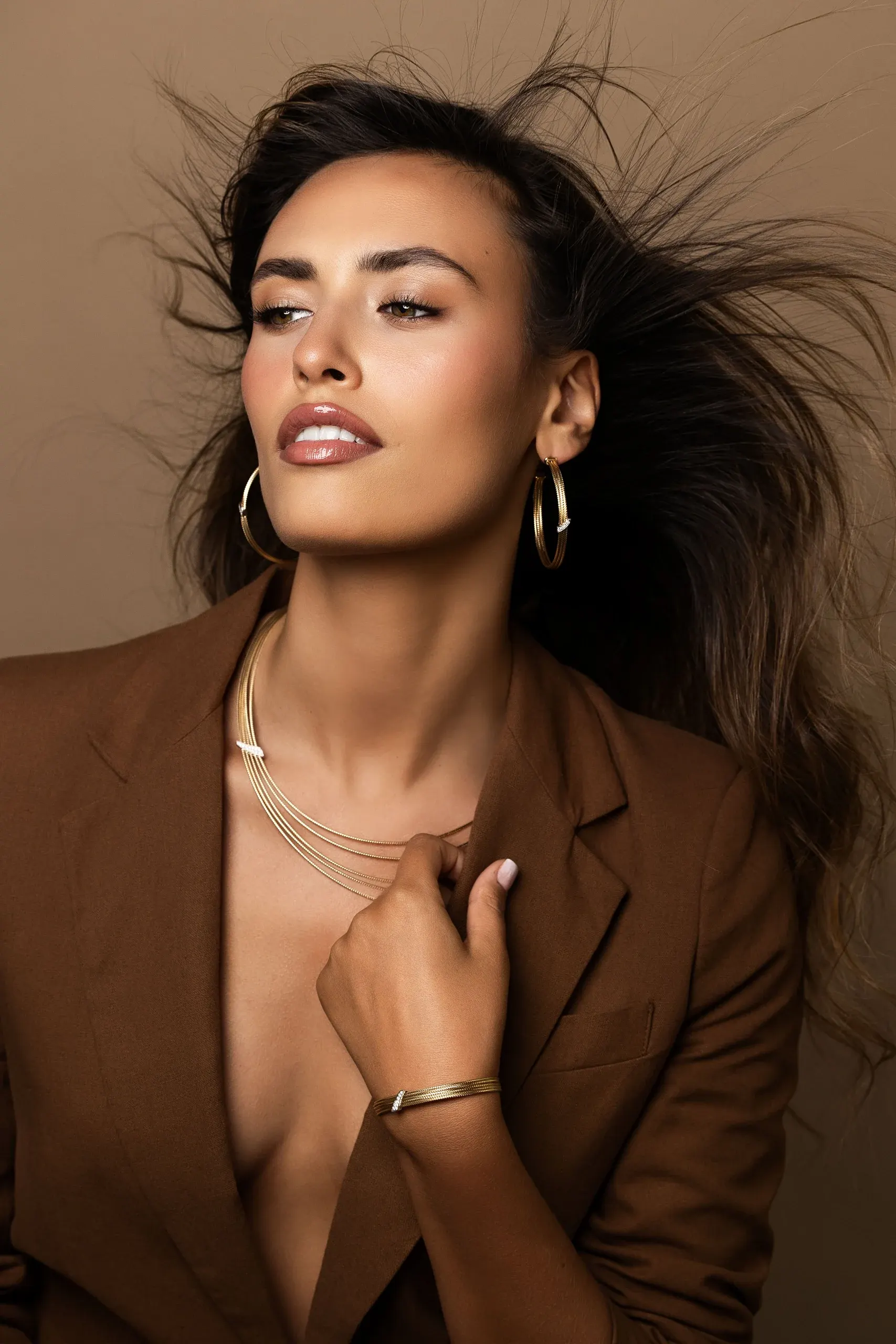 Model wearing Nobile New earrings and necklace – Ponte Vecchio Gioielli